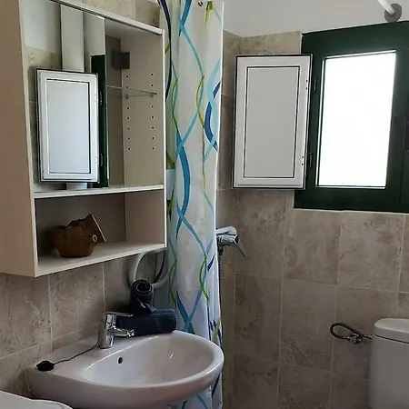 Isamar Playa Apartment Orzola Exterior photo
